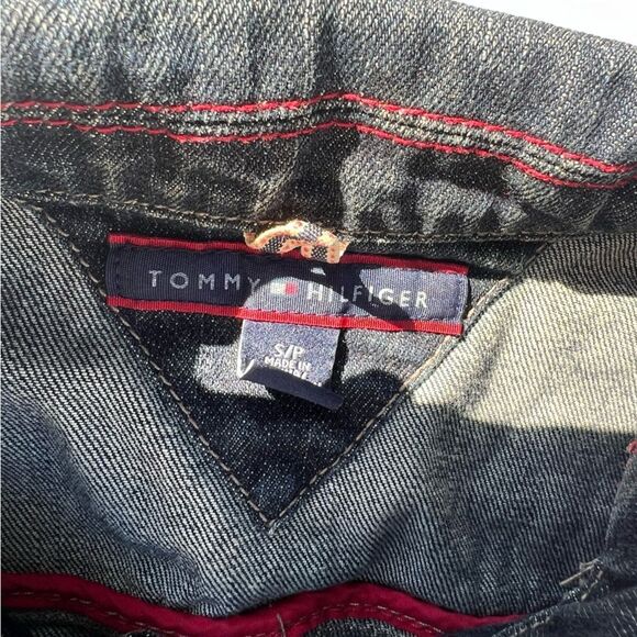 Tommy Hilfiger Dark Denim Jacket with Red Accents - Picture 4 of 4